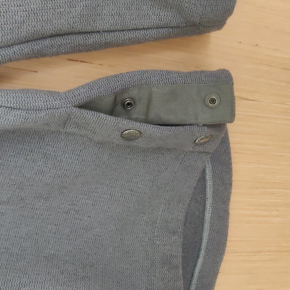 The North Face pullover with hood - Picture 4 of 4